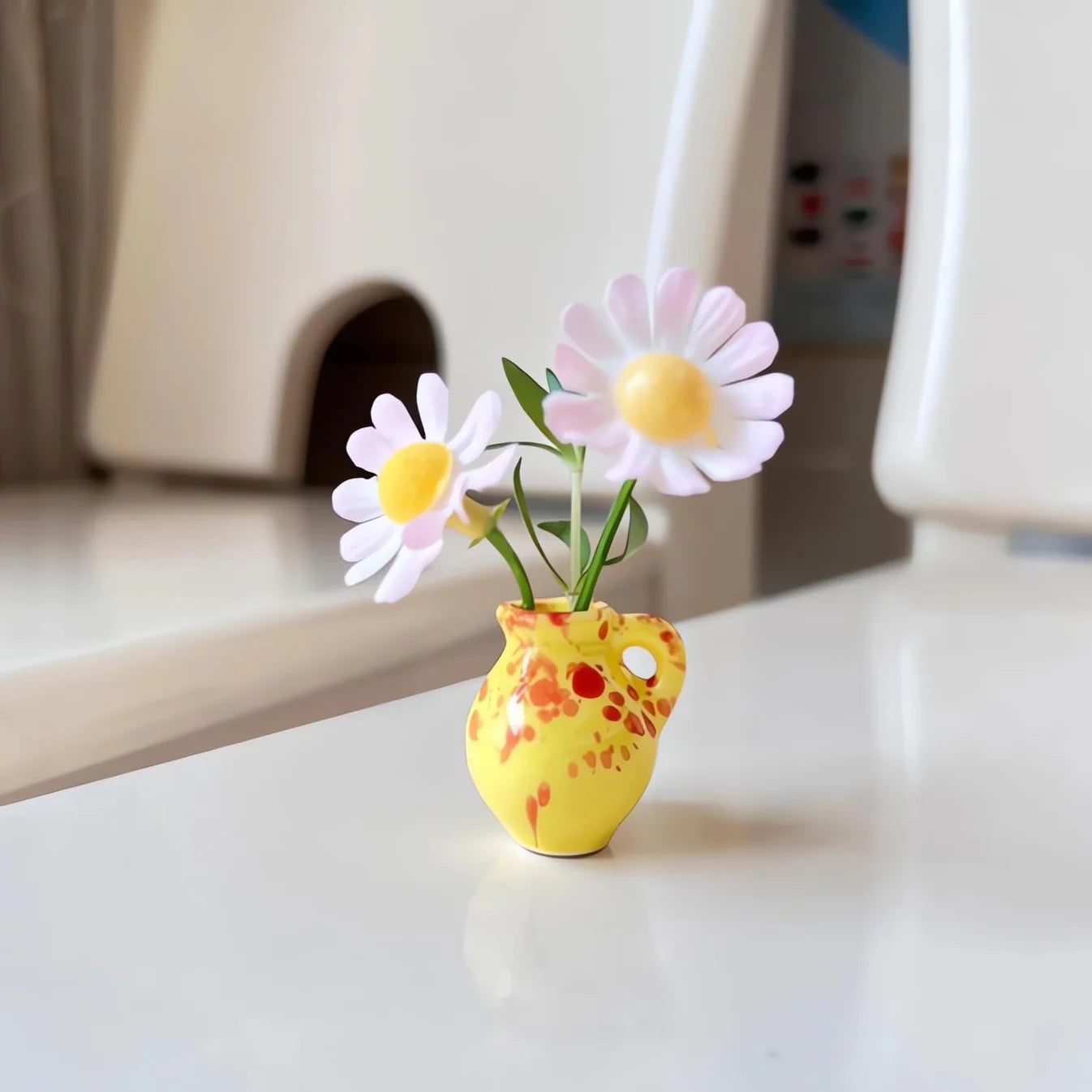 Mini Flower Vase Magnet(pack of 8)
